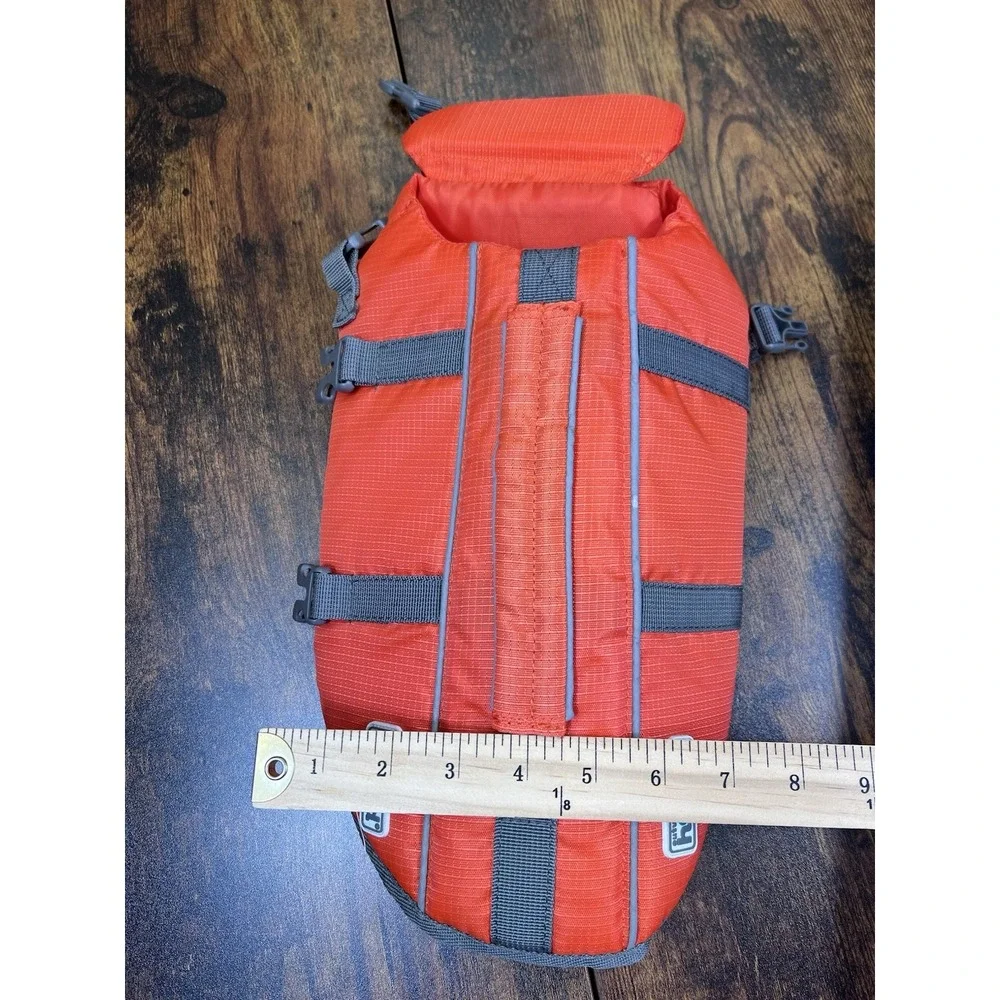Dog Life Jacket Small 15-30 lbs Outward Hound Granby Splash with Chin Float
